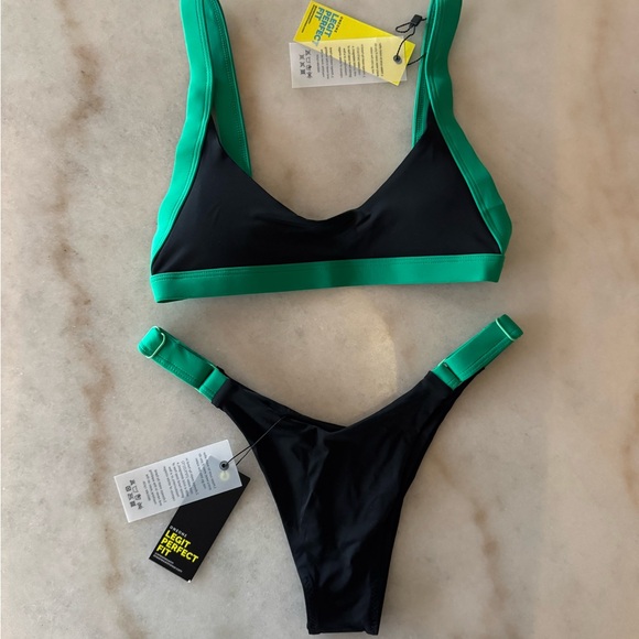 NWT OneOne Swimwear Marina Top Murano - Picture 5 of 7